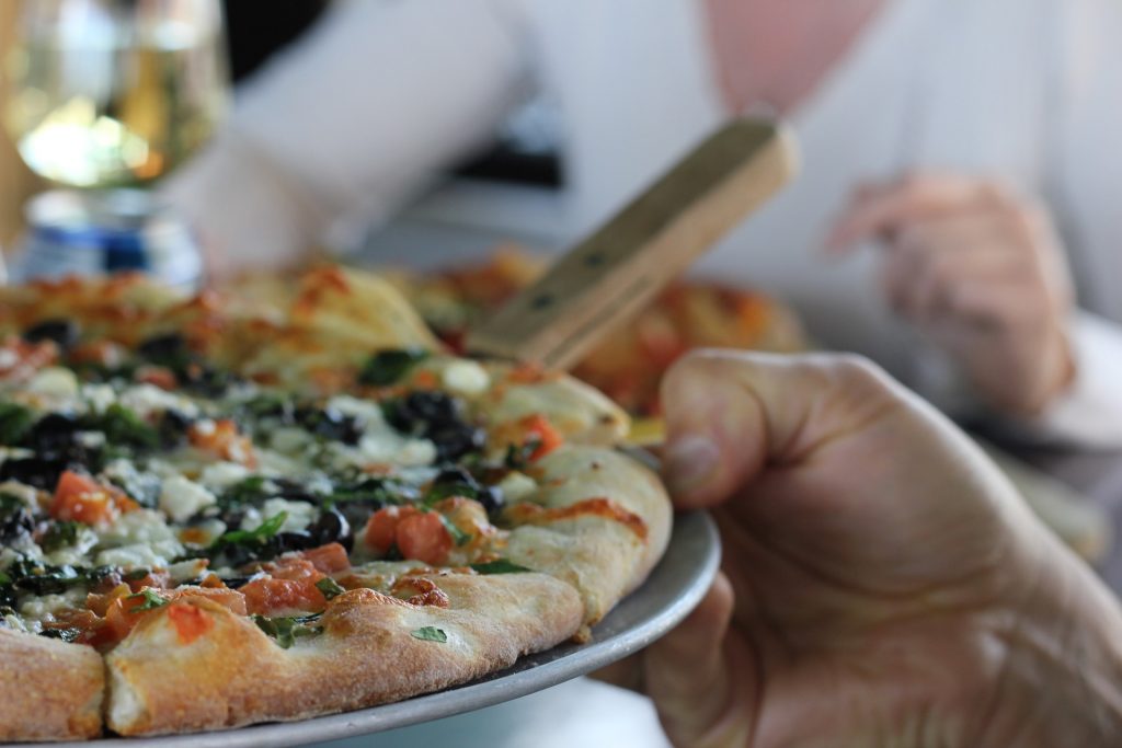 How a Chicago Pizza