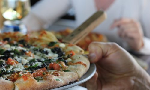 How a Chicago Pizza